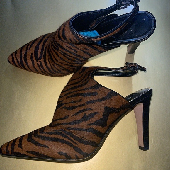 White house black Market - Picture 3 of 12